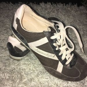 American Eagle size 6 Brown/Pink Shoes *NWT*